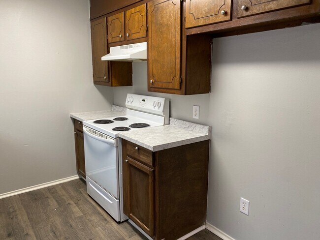 Foto del edificio - 4 Susan Cv