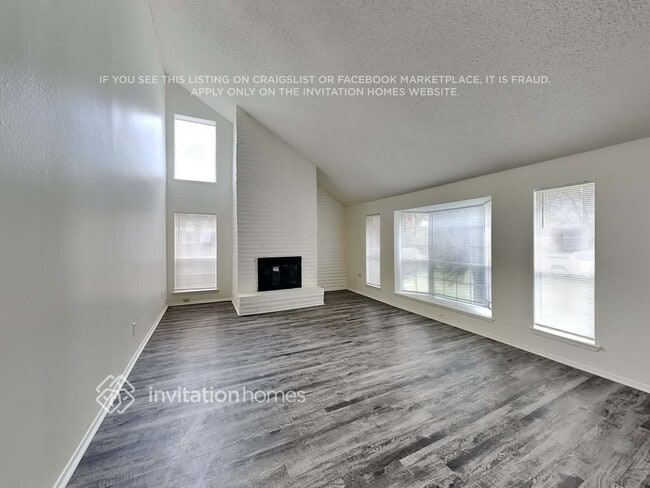 Foto del edificio - 17019 Artwood Ln