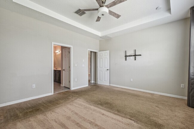 Foto del edificio - 2735 Stonegate Dr