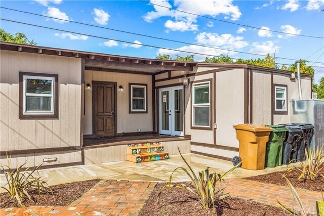 Foto principal - 1105 E Walnut Ave