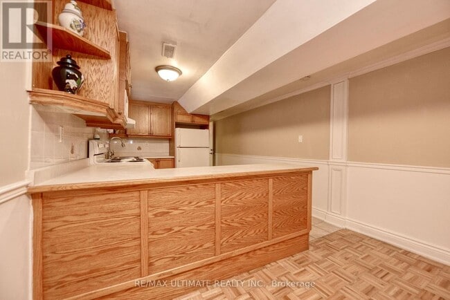 Building Photo - 132 Spears St