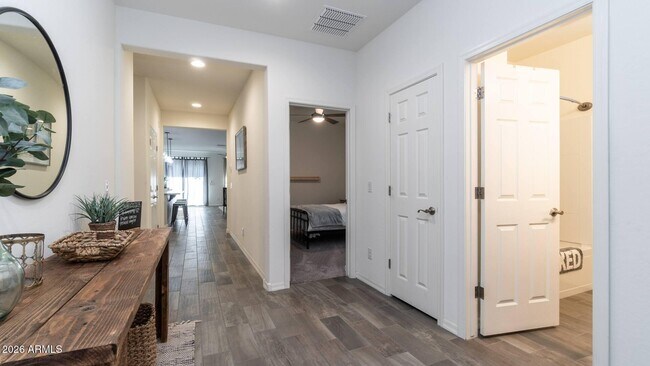 Foto del edificio - 10793 S 174th Ave