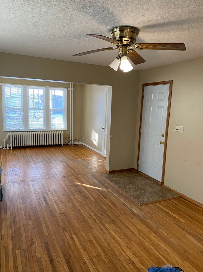Living and Dining - 1319 Lincoln Ave