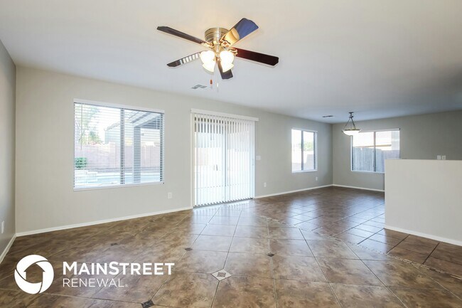 Building Photo - 12510 W Mandalay Ln