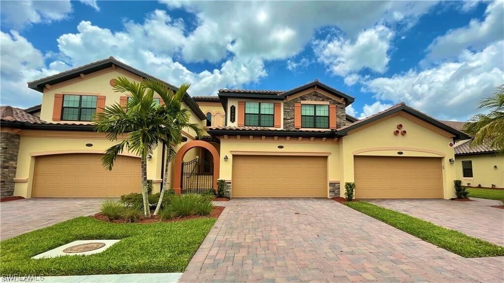 17321 Cherrywood Ct Unit 8203, Bonita Springs, FL 34135 Condo for