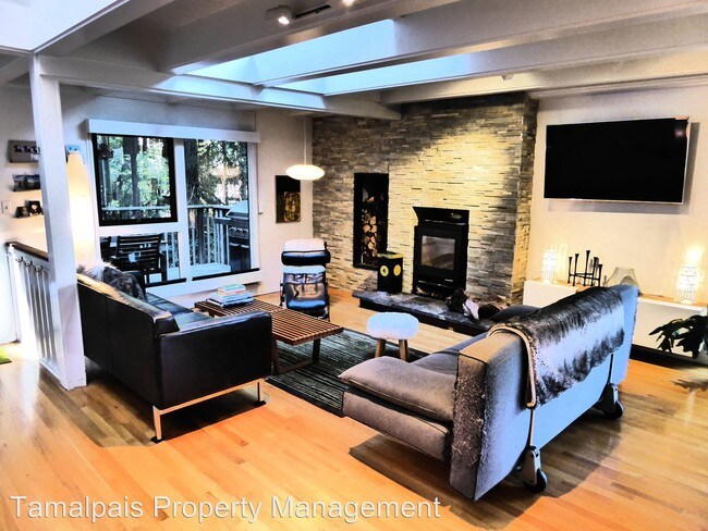 Foto del edificio - 3 br, 2.5 bath House - 345 Hazel Avenue