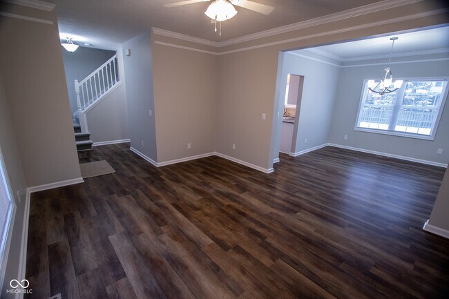 Foto del edificio - 10813 Putnam Pl