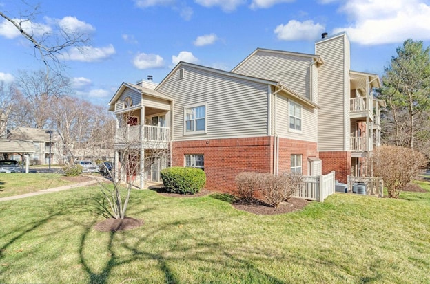 Photo - 11711 Olde English Dr Apartment
