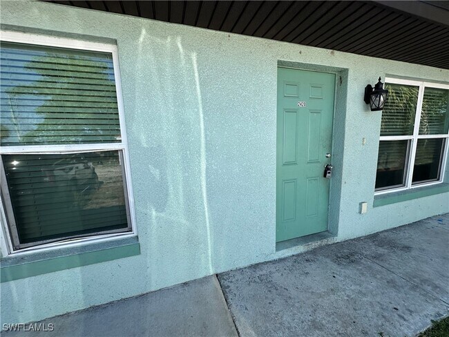 Foto del edificio - 2420 Linhart Ave