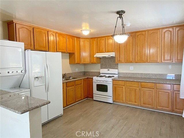 Building Photo - 11125 Freer Ave