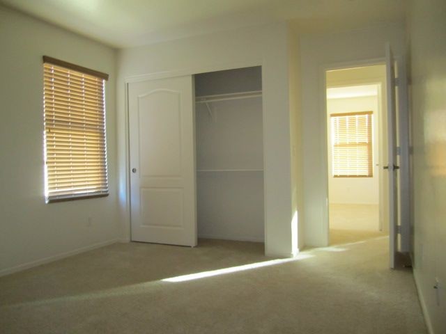 Foto del edificio - 18017 W Caribbean Ln