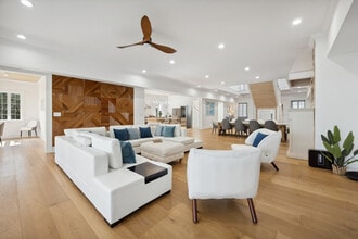 Building Photo - 509 Debordieu Blvd