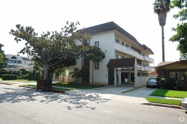 Building Photo - 1000 Orange Grove Ave