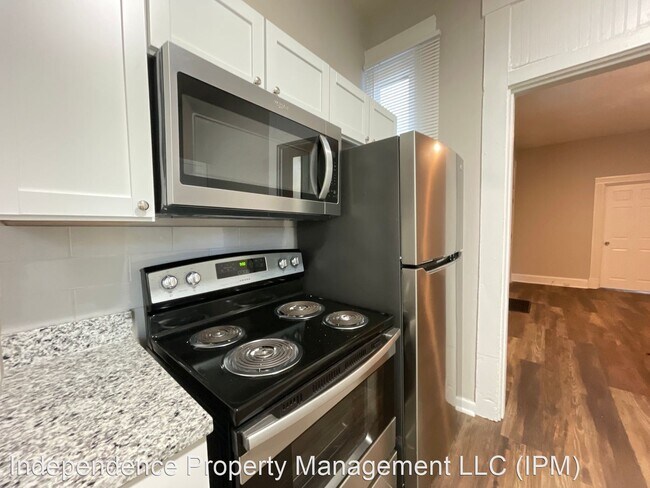 Building Photo - 3 br, 1 bath House - 2624 Hemlock St