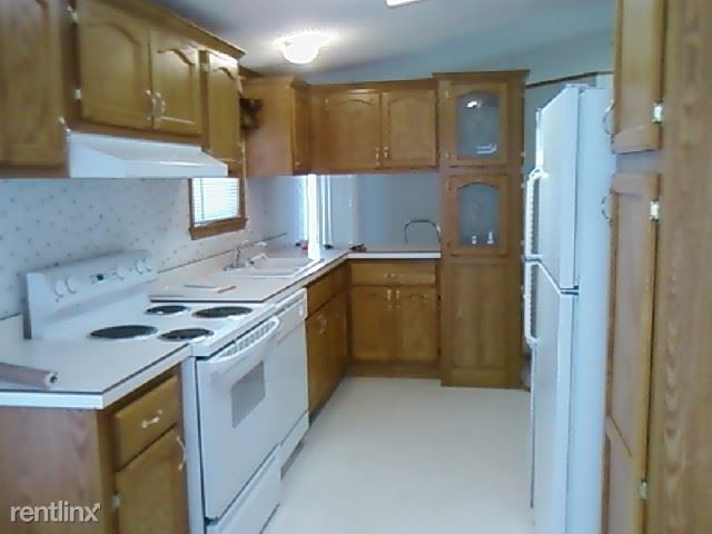 Building Photo - 23250 Redsville Ln