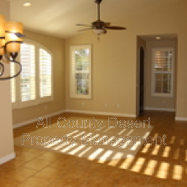 Building Photo - 52194 Rosewood Ln