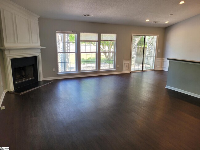 Foto del edificio - 9 Brunner Ct