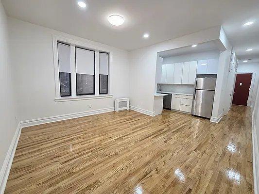 Foto del edificio - 2 bedroom in NEW YORK NY 10033