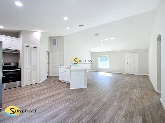 Foto del edificio - 2639 W Felton Ln