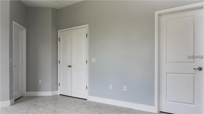 Building Photo - 1902 Sawfish Dr