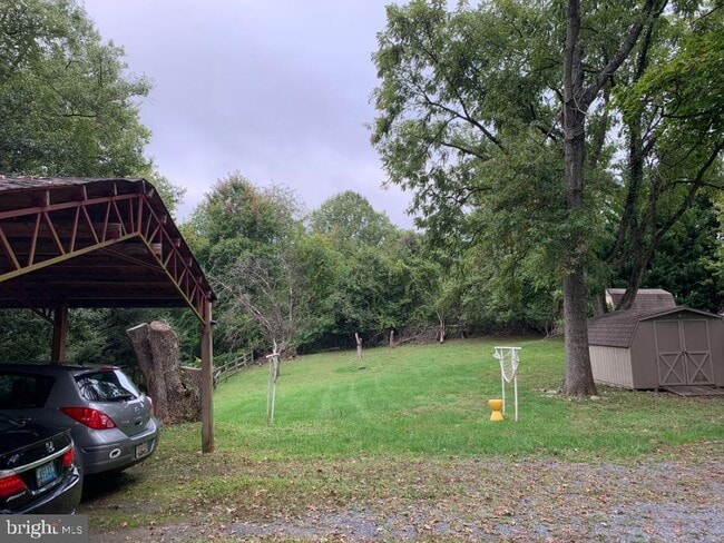 Foto del edificio - 3116 Bethany Ln