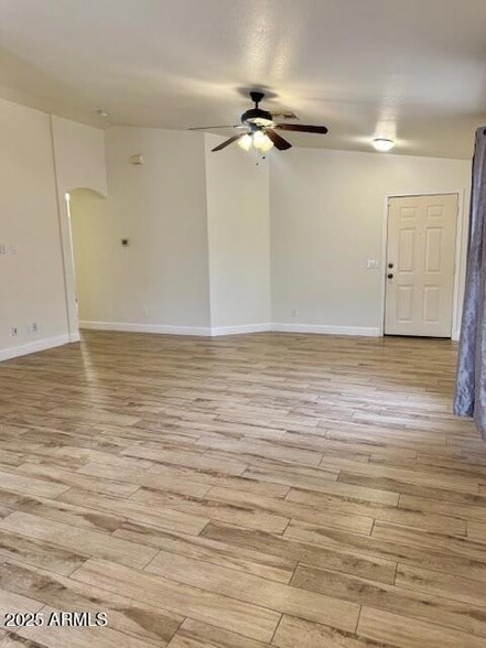 Building Photo - 1637 E Alicia Dr