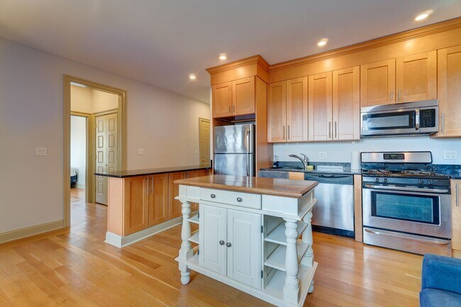 Foto del edificio - FG Rooms and Short Term Rentals