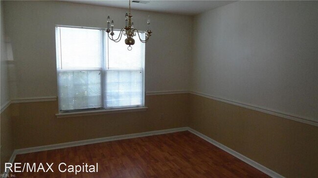 Building Photo - 4 br, 2.5 bath House - 525 GREAT PARK DRIVE