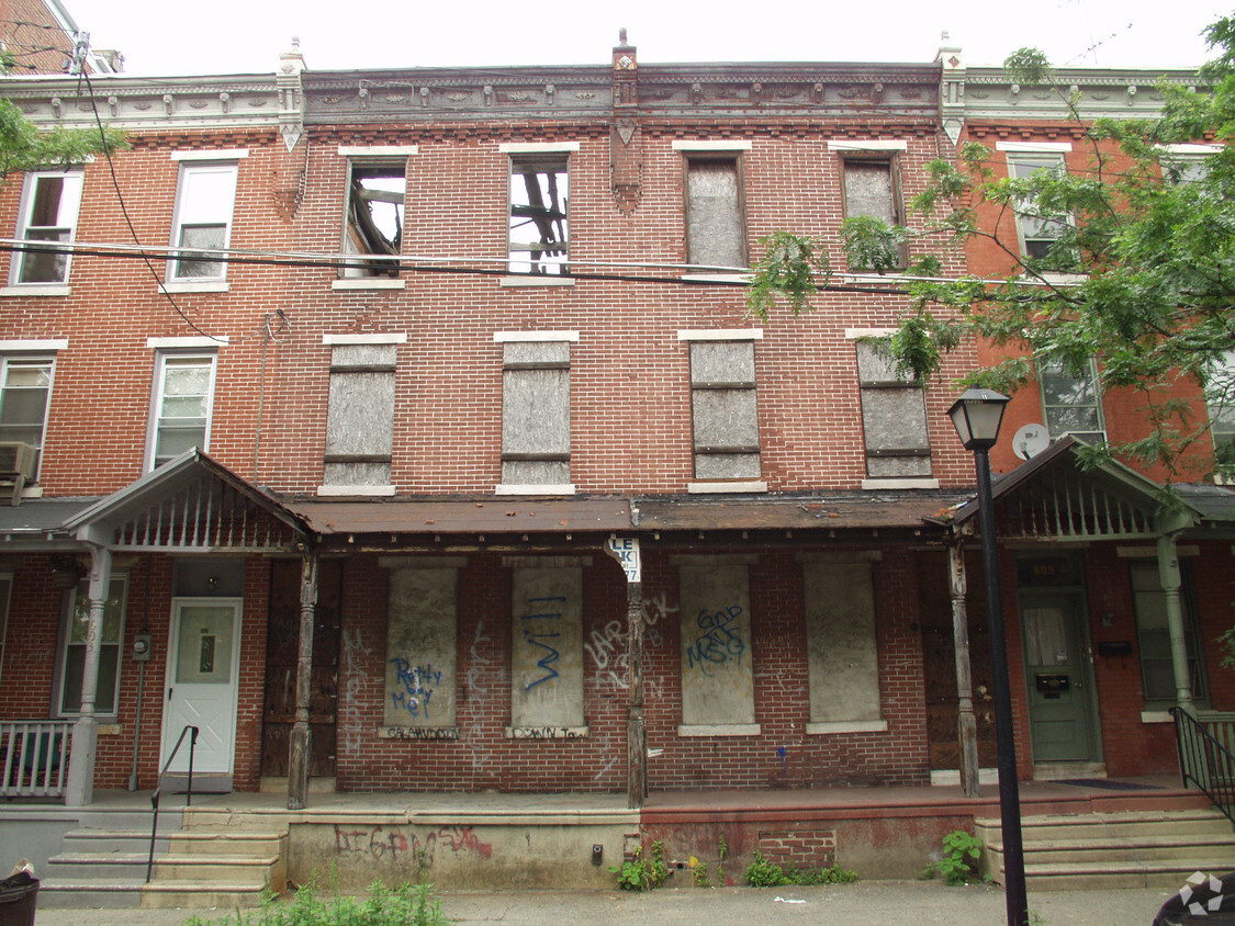 Building Photo - Berkley Hall