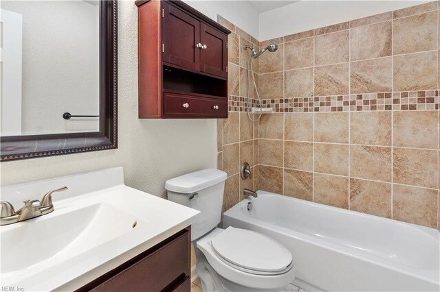 Building Photo - 728 Linden Ct