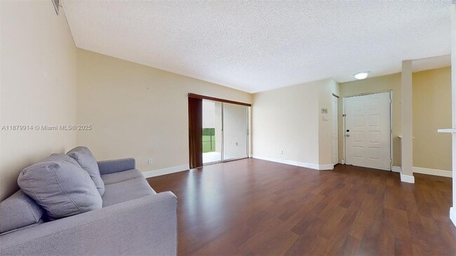Building Photo - 10451 SW 157th Pl