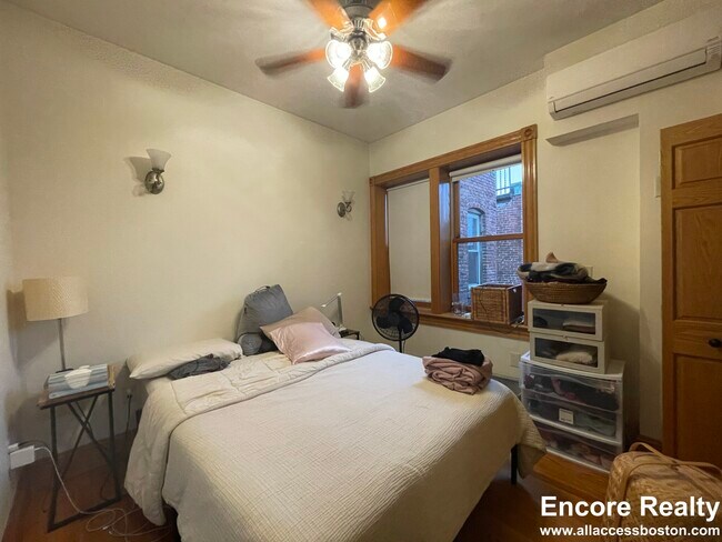 Foto del edificio - 66 Pinckney St