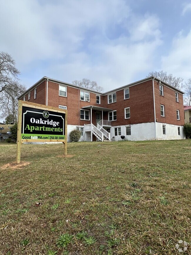 Building Photo - 1420 Marguerite Ave