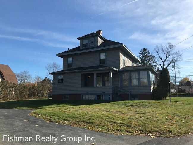 Building Photo - 2 br, 1.5 bath House - 277 Broadway