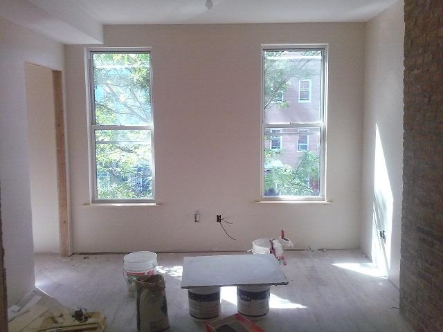 Primary Photo - 1184 Gates Ave