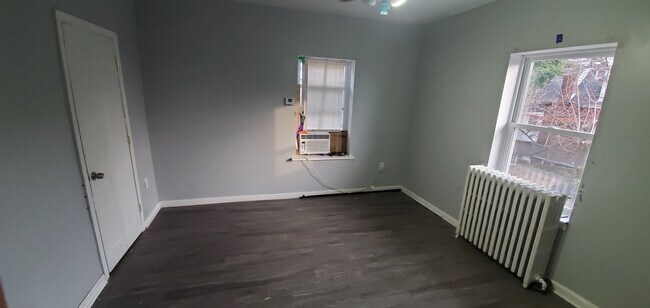 Foto del edificio - 5046 Hazel Ave