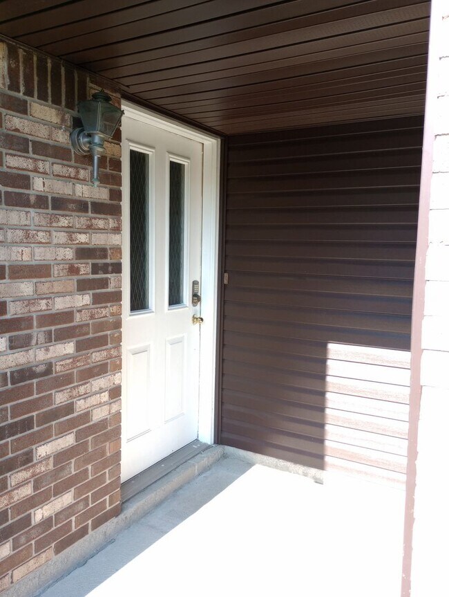 Building Photo - Nice 2-Bedroom Condo in Beavercreek!