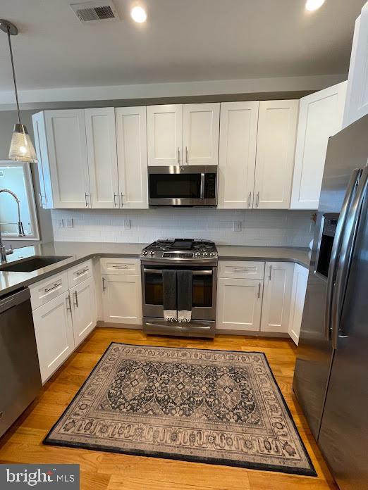 Foto principal - 979 N Marshall St