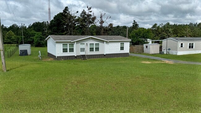 Foto del edificio - 308 Winnfield Rd