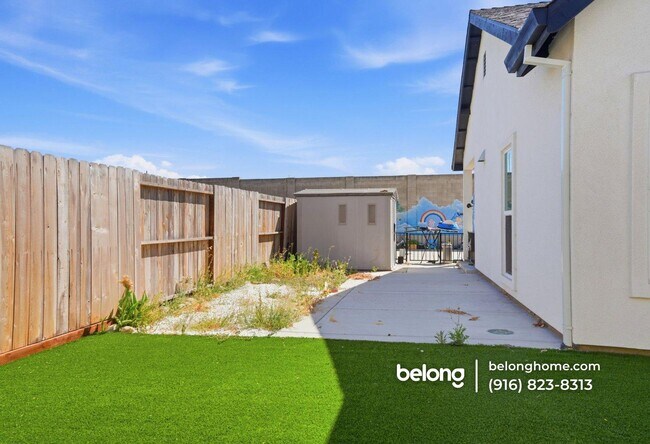 Foto del edificio - 1714 Nicol Way