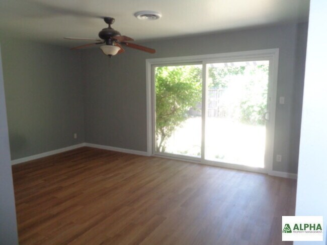 Building Photo - nice three bedroom one bath two car garage