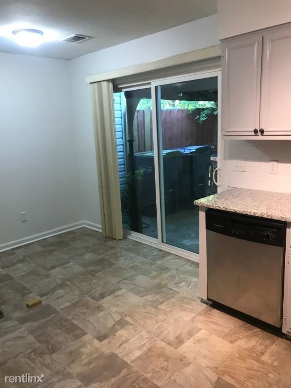 Foto del edificio - 1444 Applegate Dr