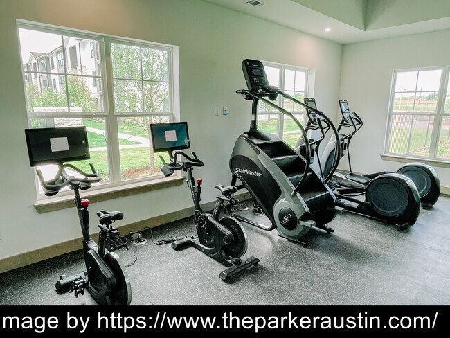 Foto del edificio - 100% off rent for 2 month(s) on a 13 mo le...