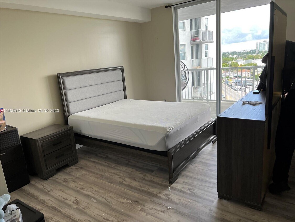 Foto del edificio - 1 Glen Royal Pkwy