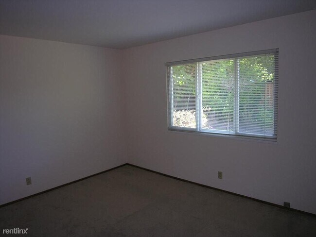 Foto del edificio - 3 br, 2 bath House - 7590 Erin Way