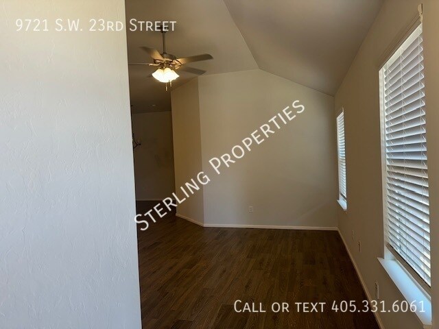 Foto del edificio - 9721 SW 23rd St