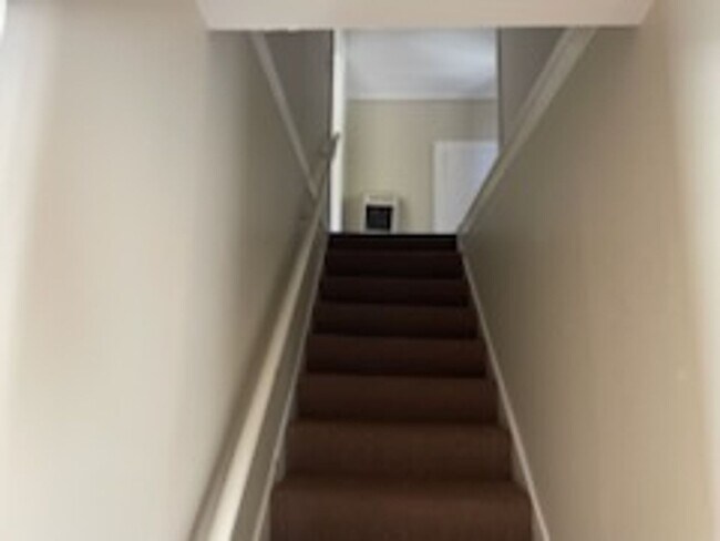 Foto del edificio - 1317 N Lewis St