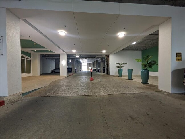 Building Photo - 500 Seawall Blvd