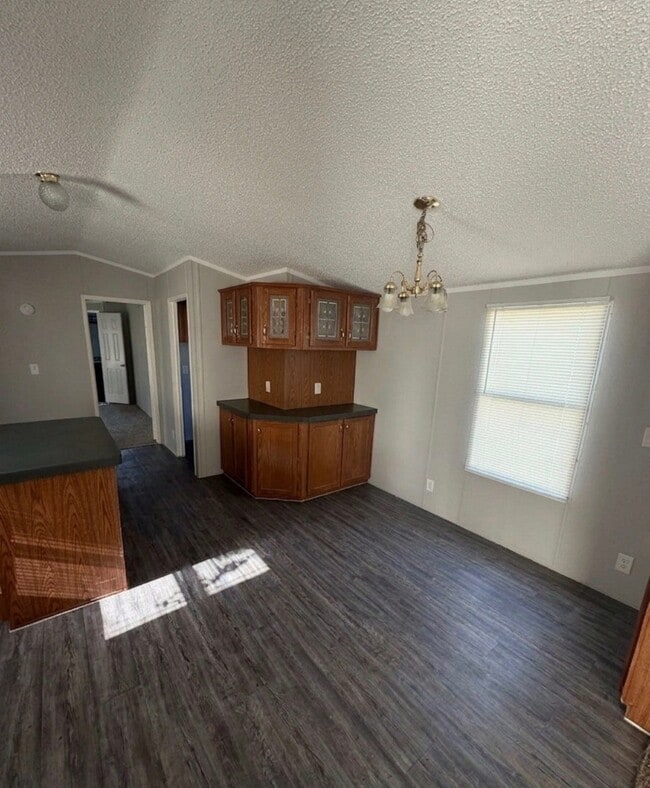 Building Photo - 141 Fox Meadow Dr