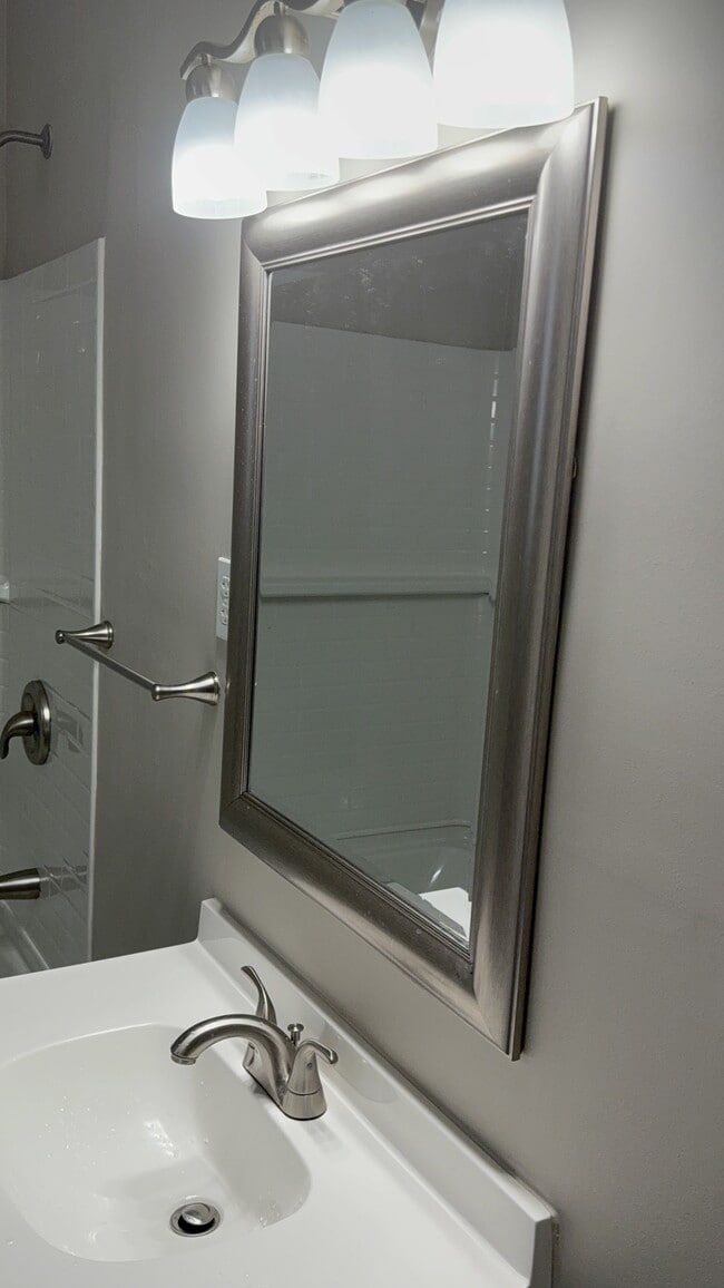 Foto del edificio - 1332 29th St